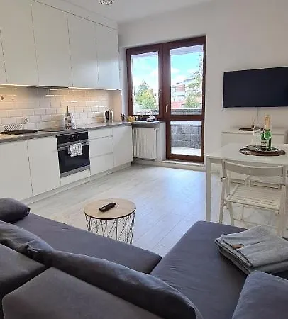 44 - - Nowy Apartament W Centrum Przy Ul Czerwonego Krzyza سيدلس