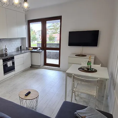 44 - - Nowy Apartament W Centrum Przy Ul Czerwonego Krzyza *
