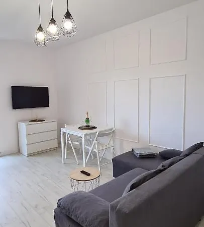 Apartment 44 - - Nowy Apartament W Centrum Przy Ul Czerwonego Krzyza